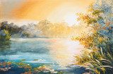 Éclat doré d'une rivière en automne