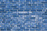 Mur urbain bleu à l'allure brute