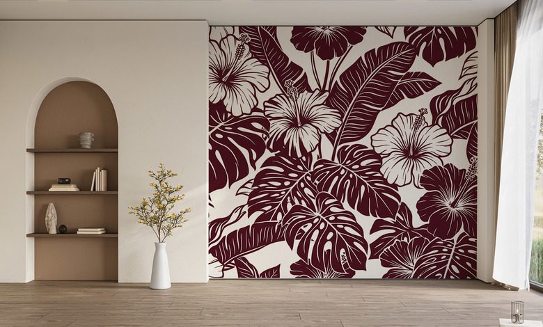 hibiscus bordeaux dans une composition tropicale papiers peints fleurs papiers peints demural